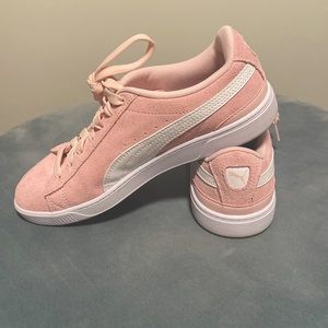 PUMA Vikky v2 Women’s Sneakers